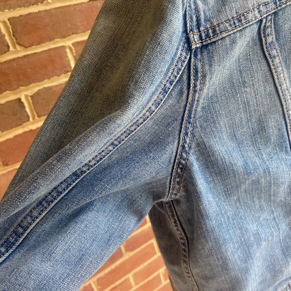 American Eagle Distressed Jean Jacket Size XL - Picture 10 of 15